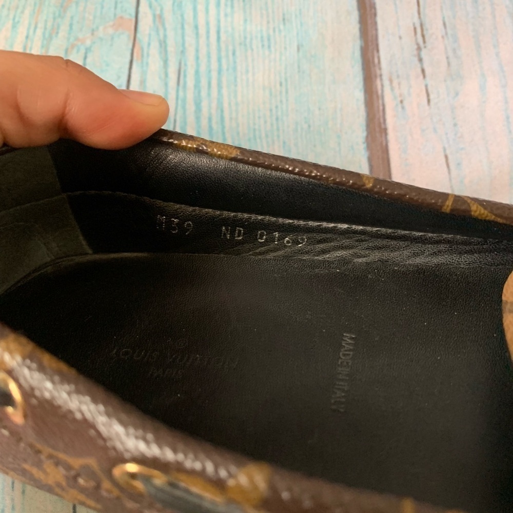 Louis Vuitton Gloria Brown Monogram flat Loafers - Picture 7 of 15